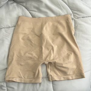 Alphalete shorts